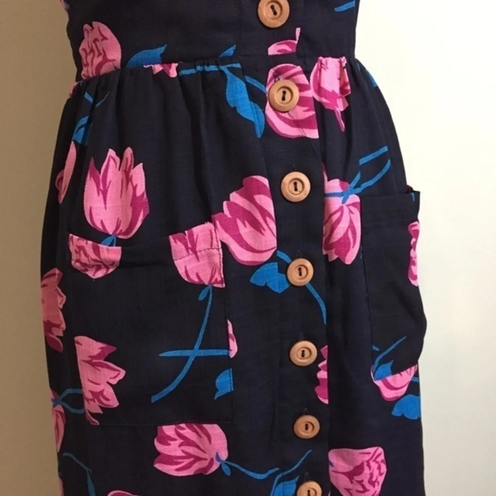 ModCloth x Jessy B ModCloth Alfresco Glow Tulip Button Dress